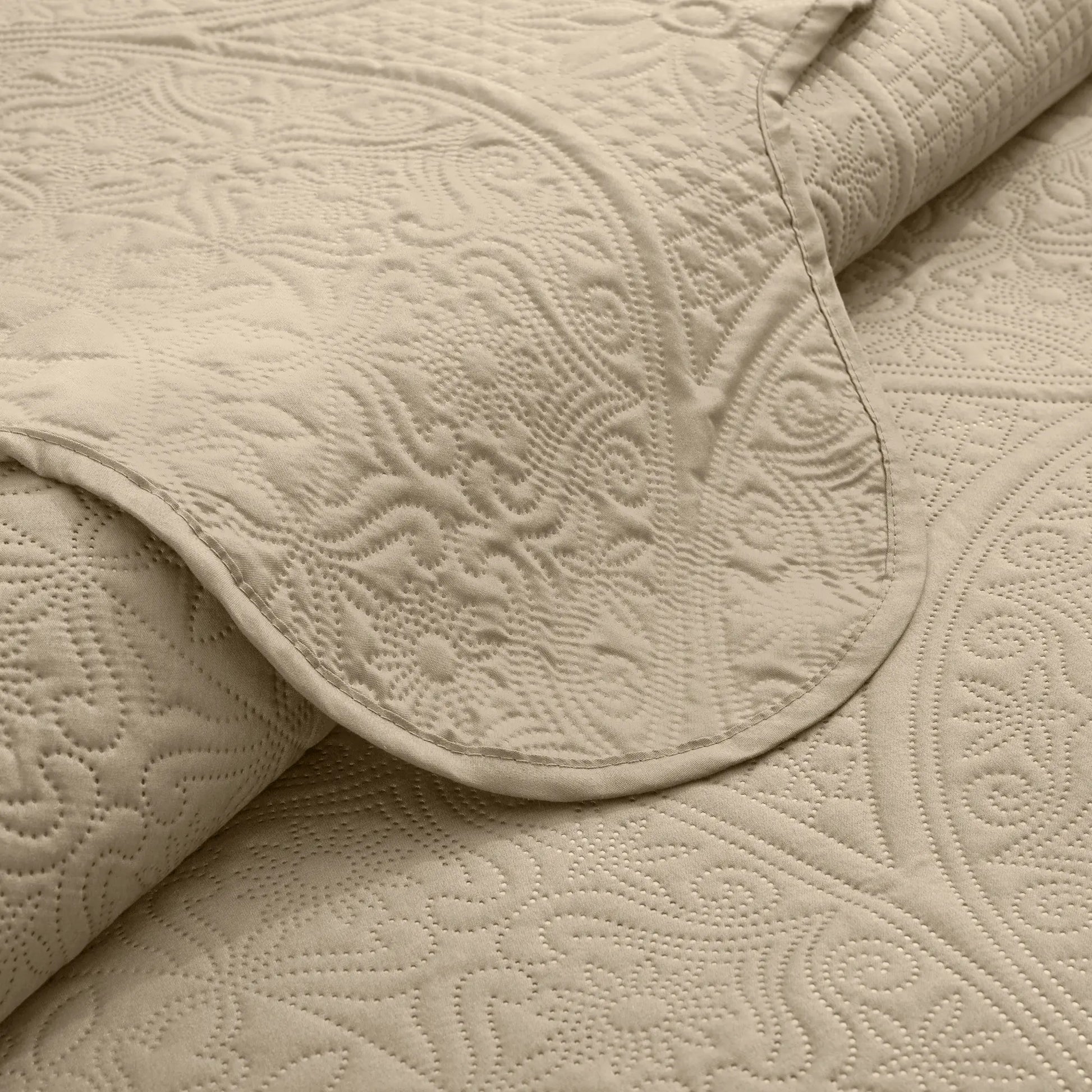 Imperial Homeware Floral Ultrasonic Quilted Bedspread Set – Lightweight Polyester Coverlet with Pillow Sham(S), Soft Breathable All-Season Bedding, Machine Washable, Twin/ Queen/ King